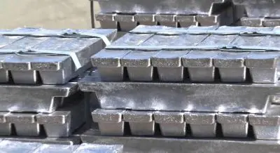 Aluminum Ingots are used in suitable rectangular shapes for further processing