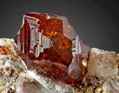 Rubies and red spinels are very similar in terms of physical and chemical properties