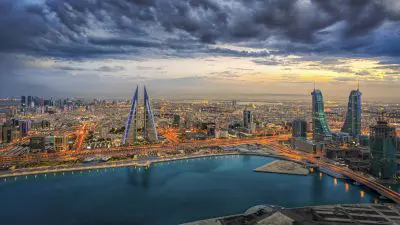 البحرين بلد متعدد الثقافات، المذاهب والأديان ويتمتع فيه الناس بحرية العيش
